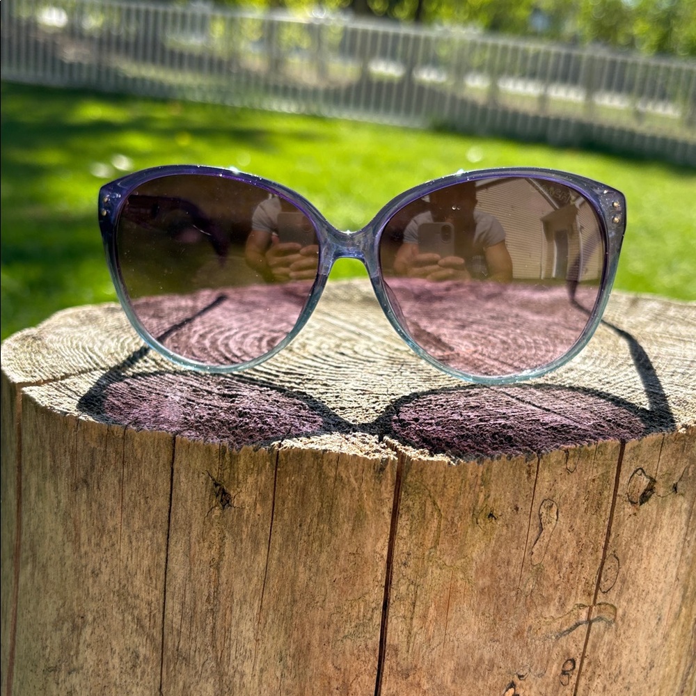 Coach Violet Gradient Sunglasses - Picture 2 of 3